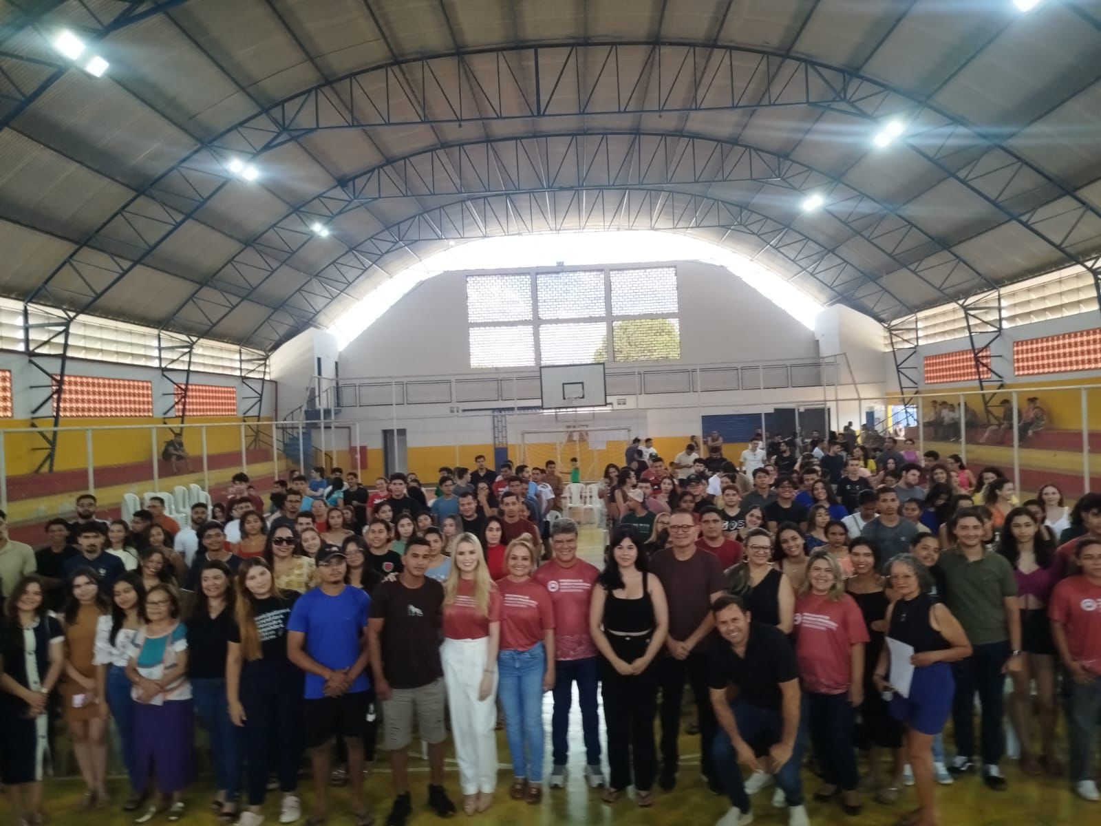 Prefeitura de Porto Franco garante apoio a mais de 500 estudantes universitários por meio do Au...