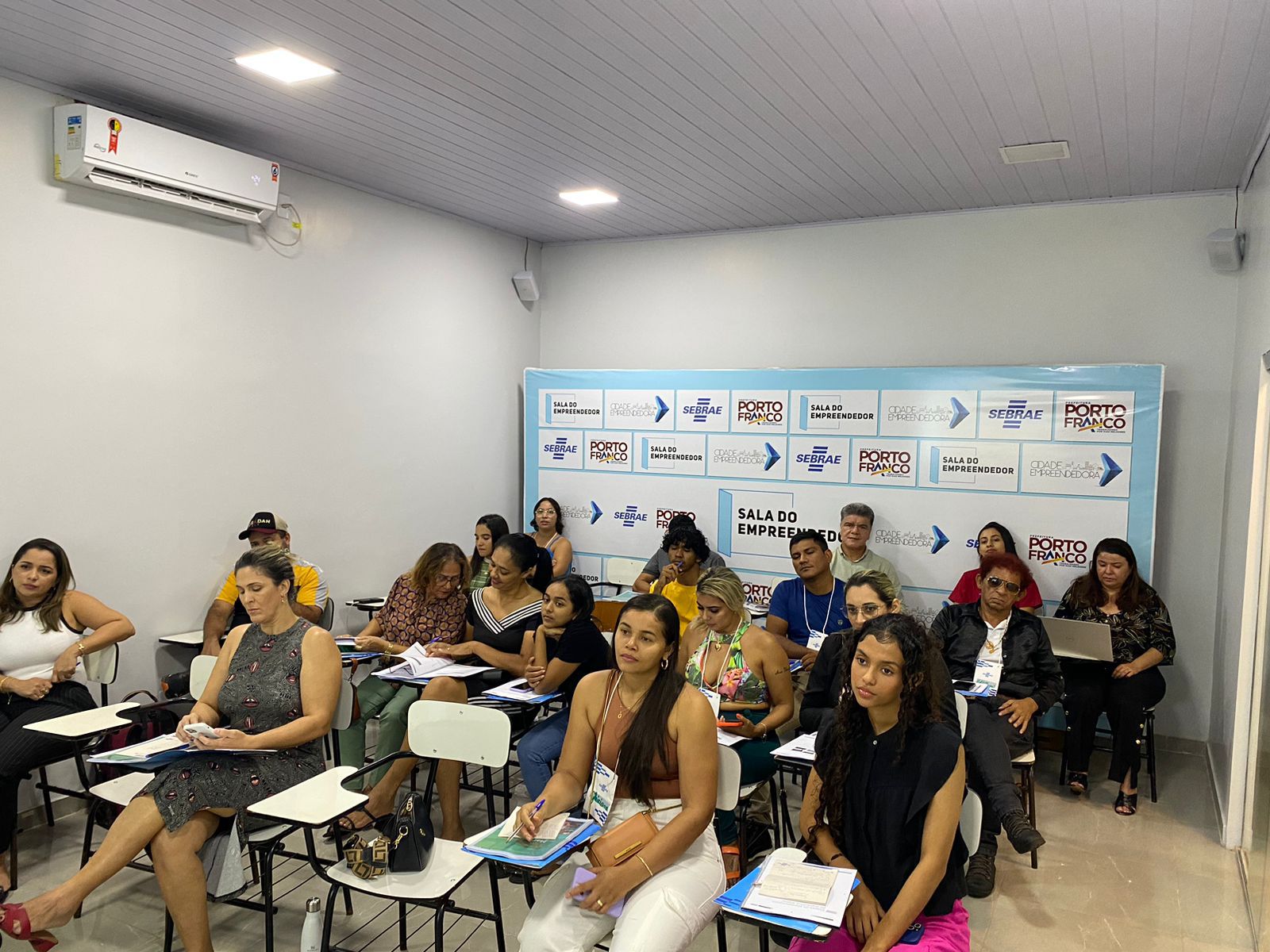 Curso de Marketing Digital para sua Empresa é realizado com sucesso em Porto Franco