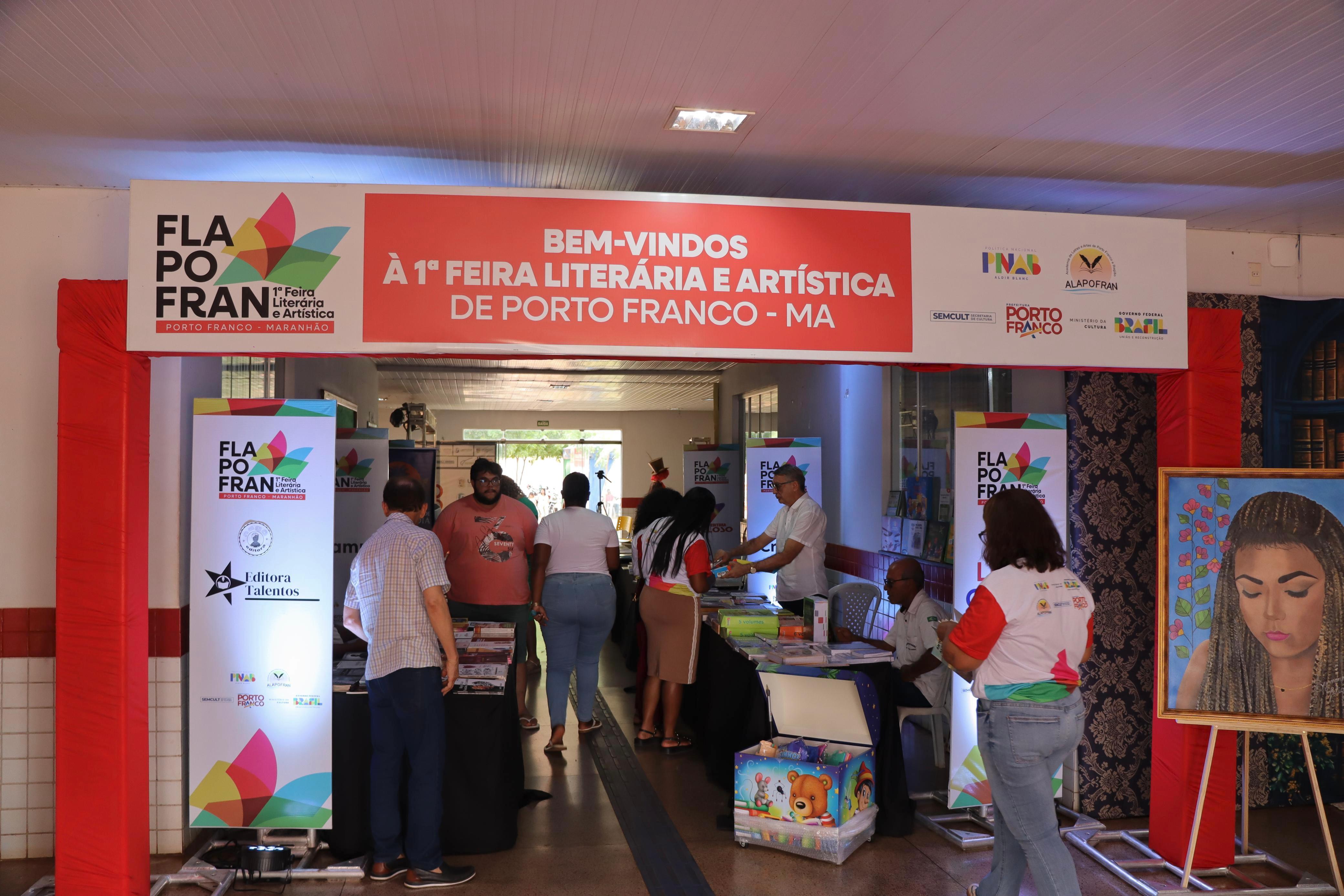 1ª Feira Literária de Porto Franco é marcada por lançamentos de livros e apresentações culturai...