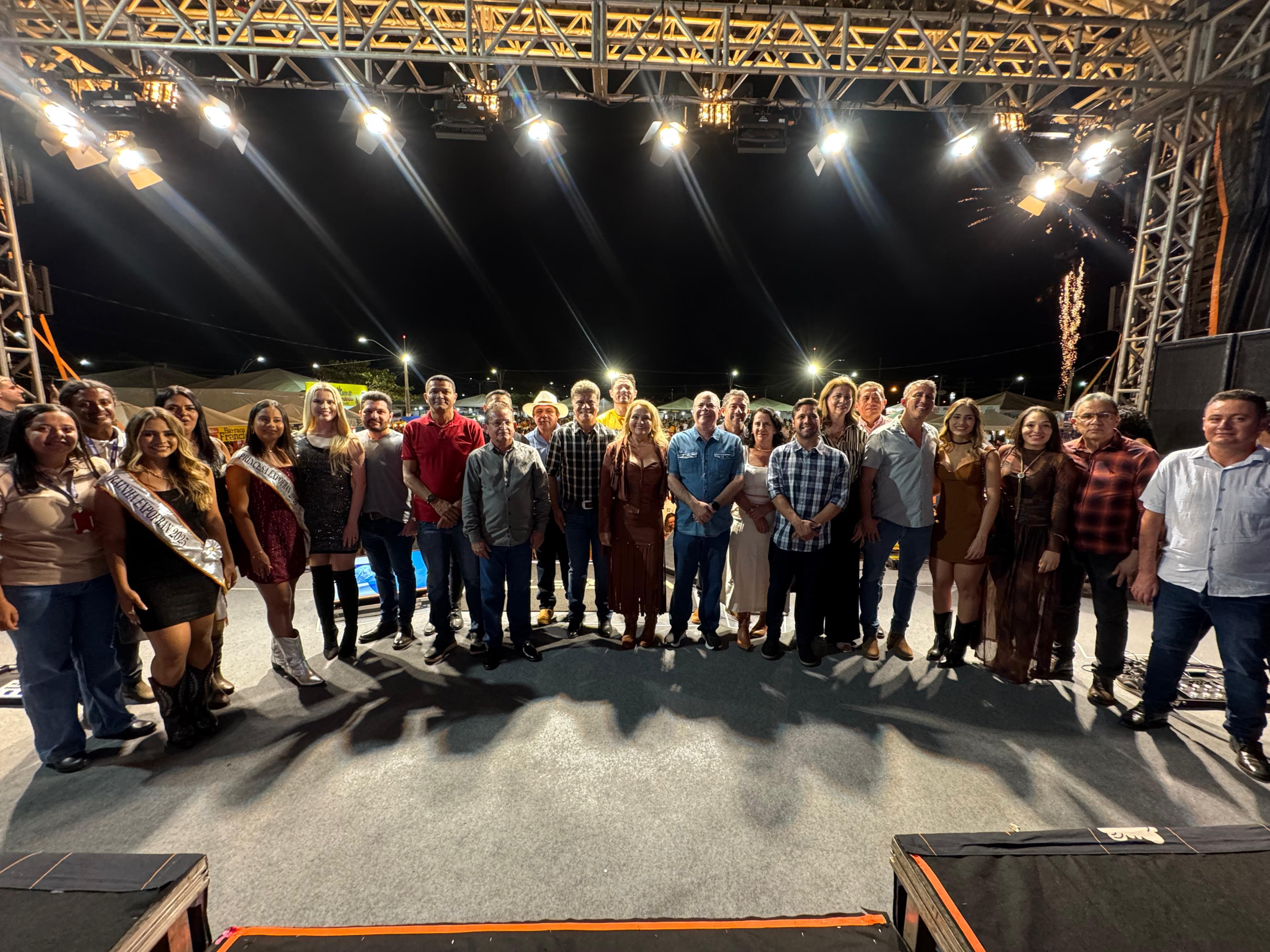 Abertura oficial da Expofran 2025 movimenta Porto Franco com grande público e muito sucesso