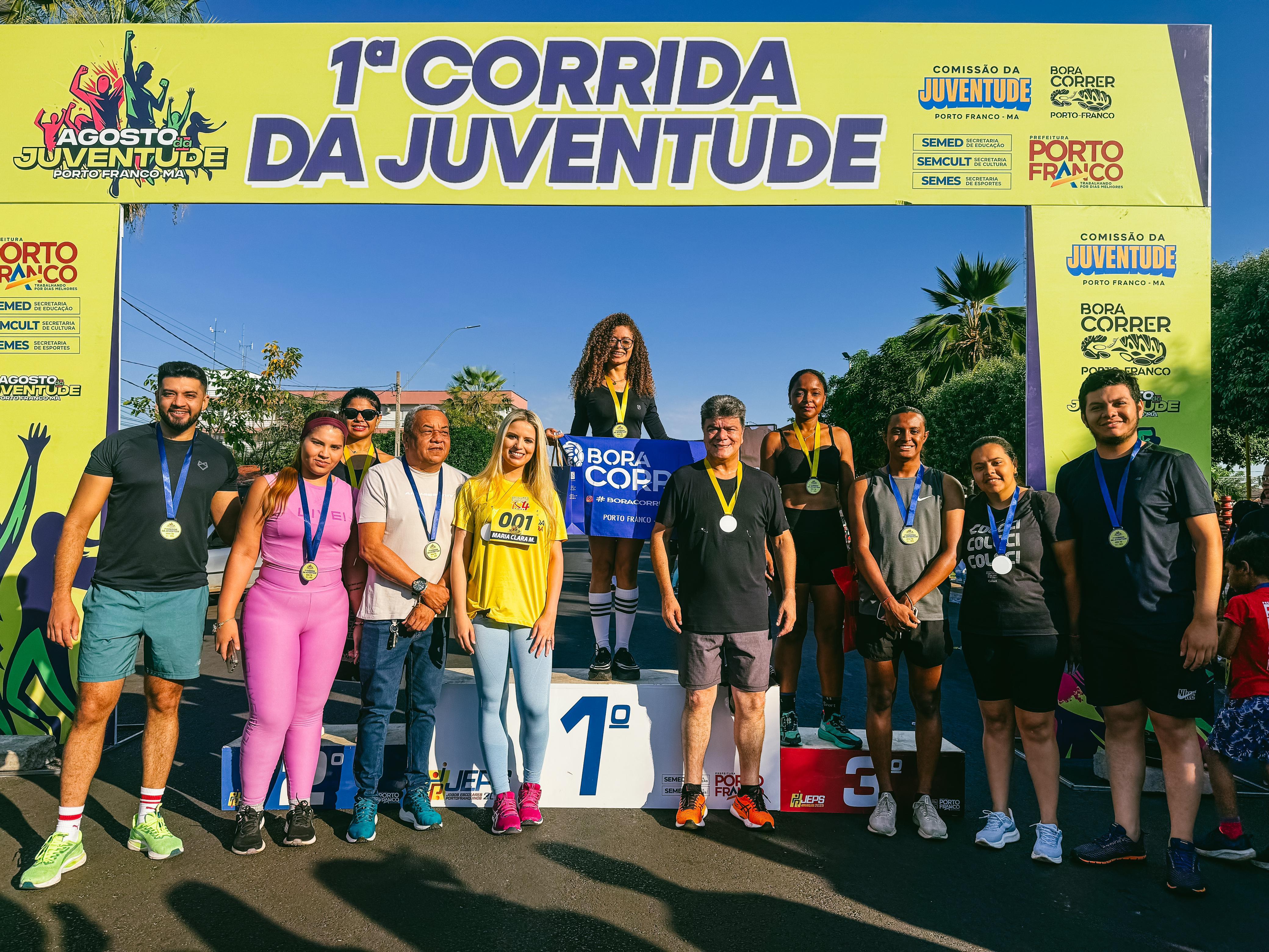 Corrida da Juventude reúne mais de 450 jovens em Porto Franco