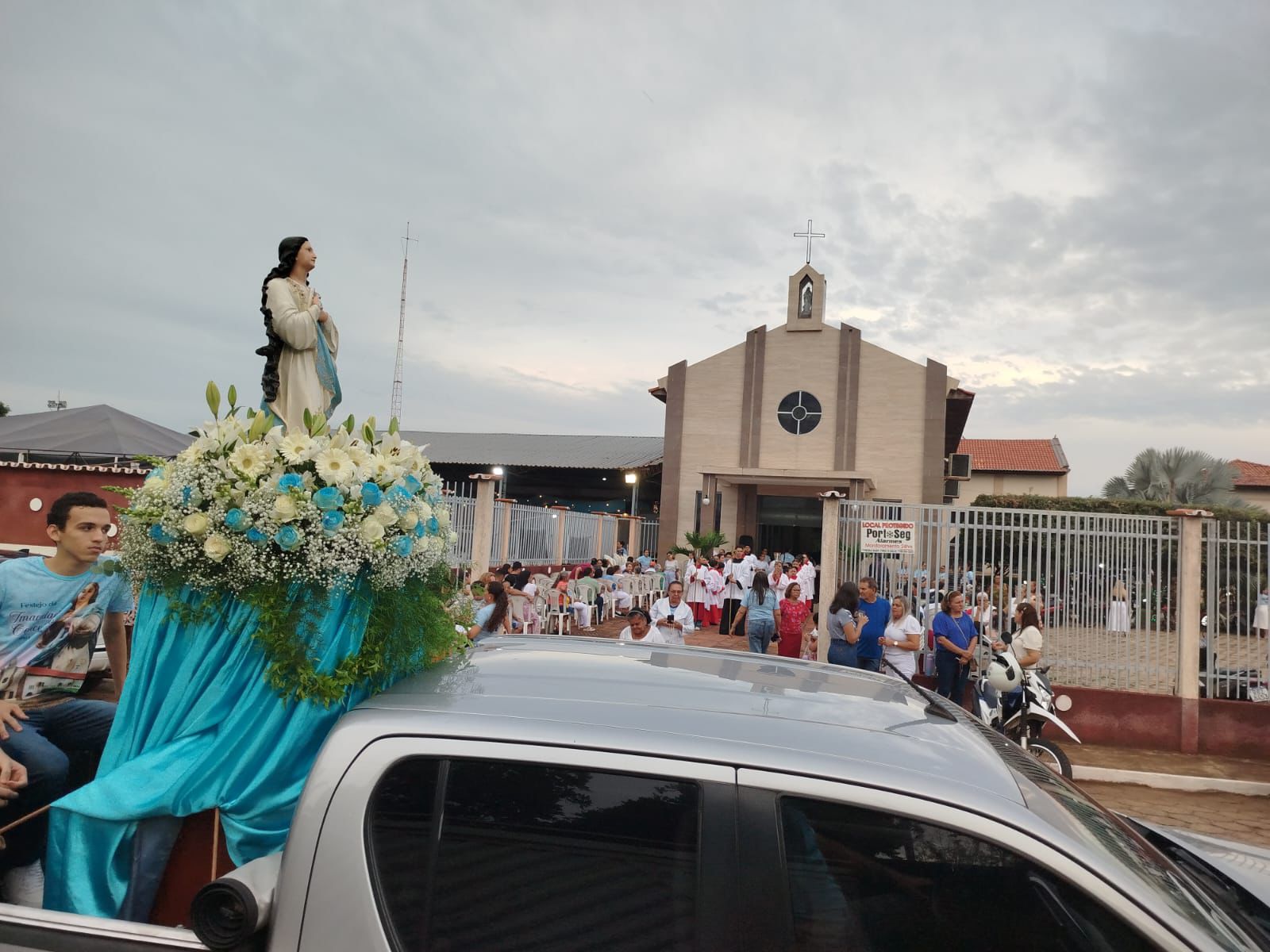 Porto Franco celebra Dia da Padroeira com fé, devoção, procissão e missa solene