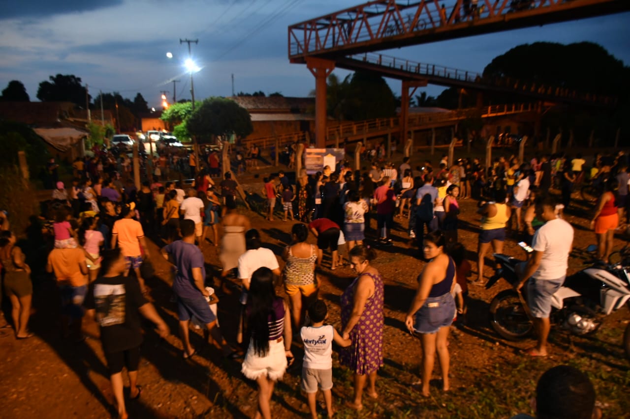 Trem Natalino com Papai Noel Encanta Crianças na Ferrovia de Porto Franco