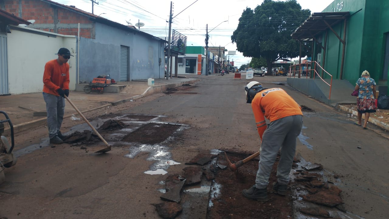 Prefeitura inicia nova etapa de operação tapa-buracos em Porto Franco