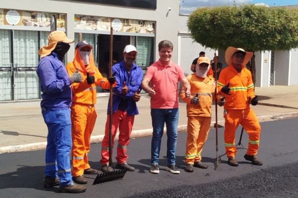 Porto Franco avança na recuperação de ruas com obras em parceria com o Governo Federal, por mei...