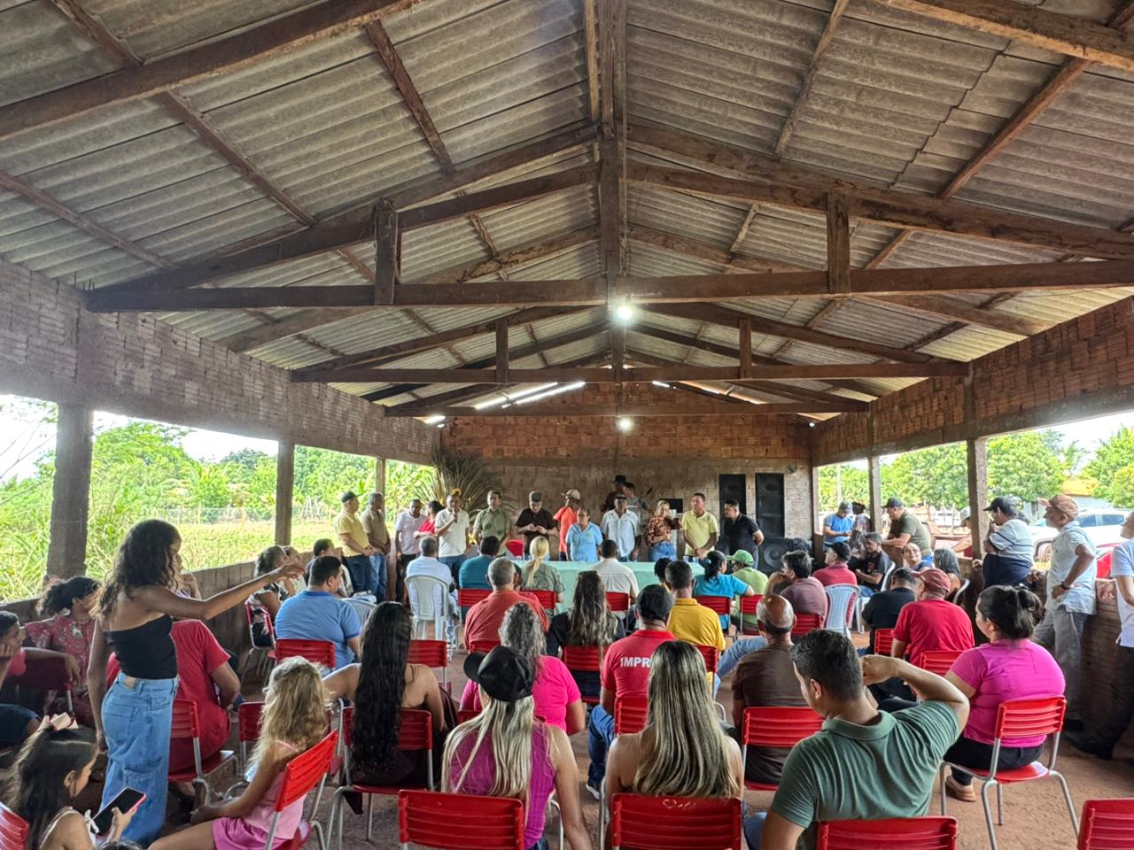 Prefeitura inaugura sistema de abastecimento de água e leva mais qualidade de vida à zona rur