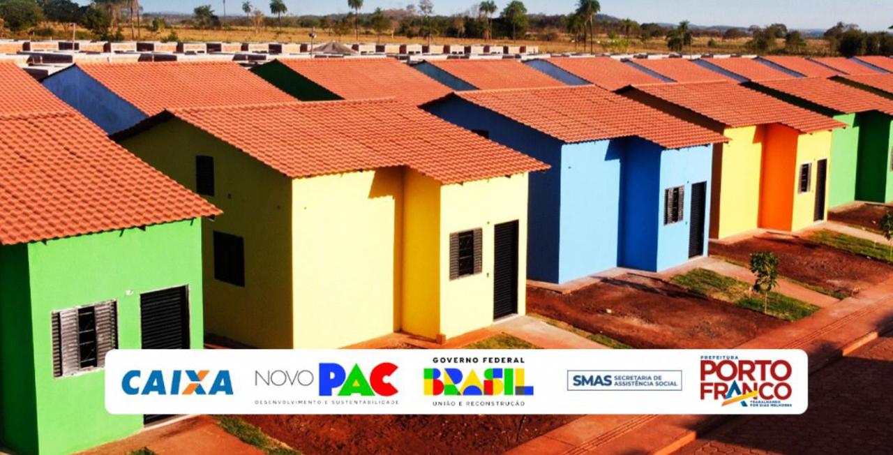 Ato de assinatura dos 50 primeiros contratos do Residencial Jardim Porto Franco I marca avanço...