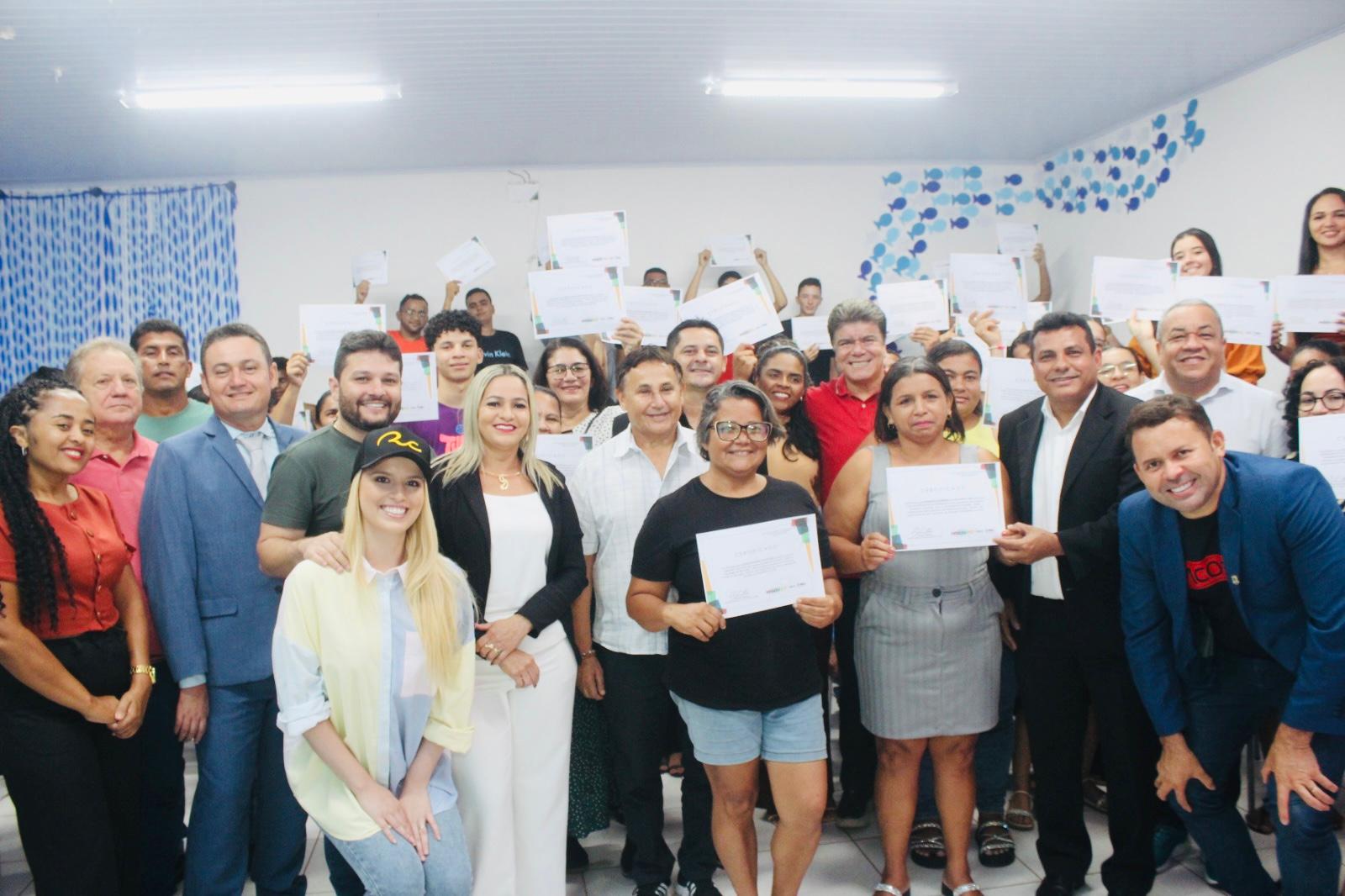 Porto Franco celebra formatura de alunos do IEMA Vocacional