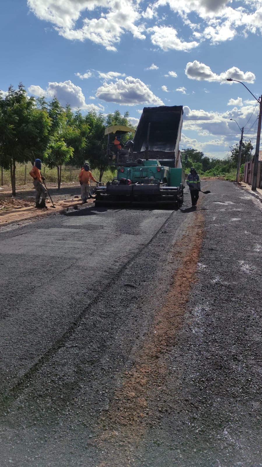 Prefeitura de Porto Franco segue pavimentando ruas no Residencial Esperança