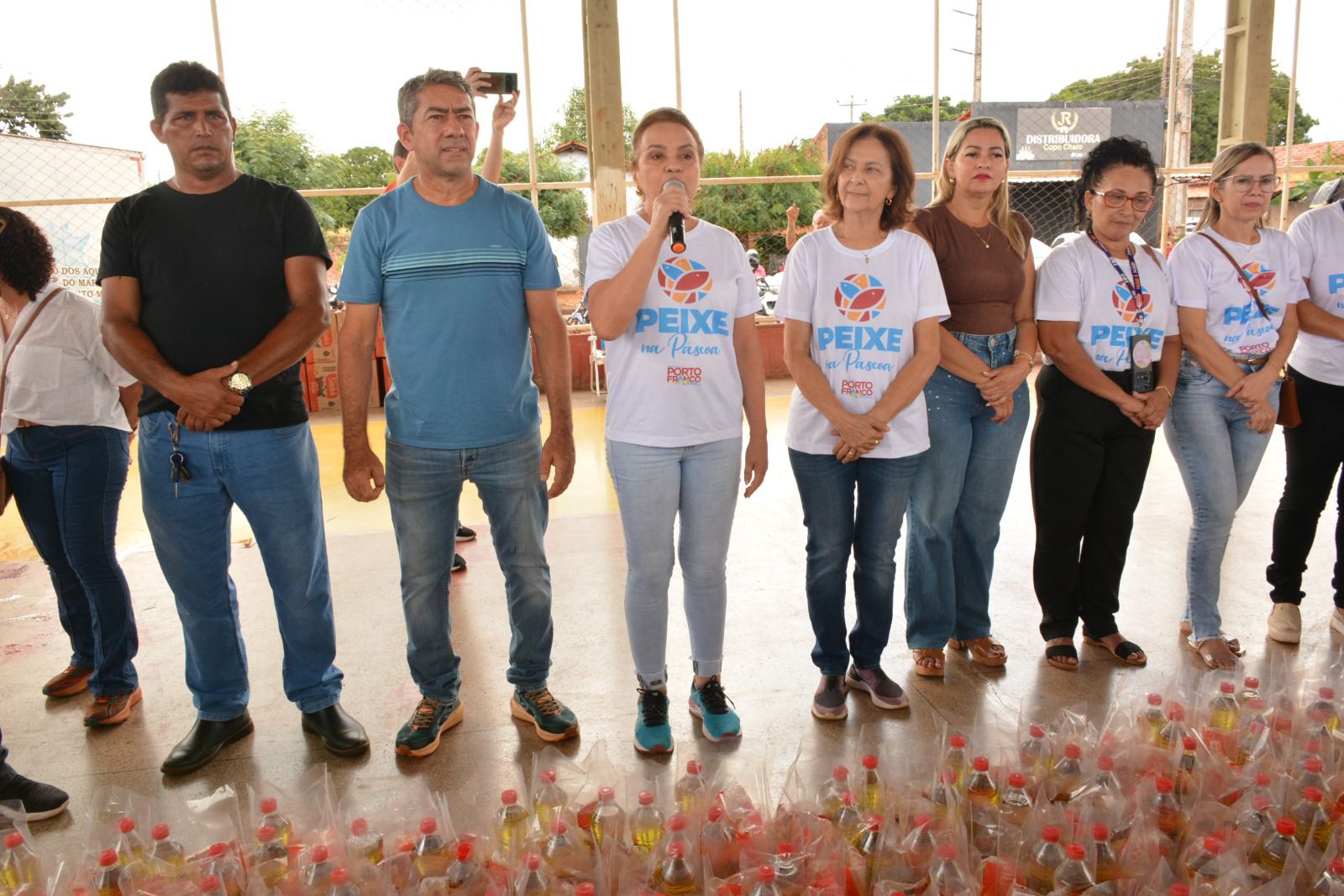 Peixe na Páscoa contempla centenas de famílias em Porto Franco