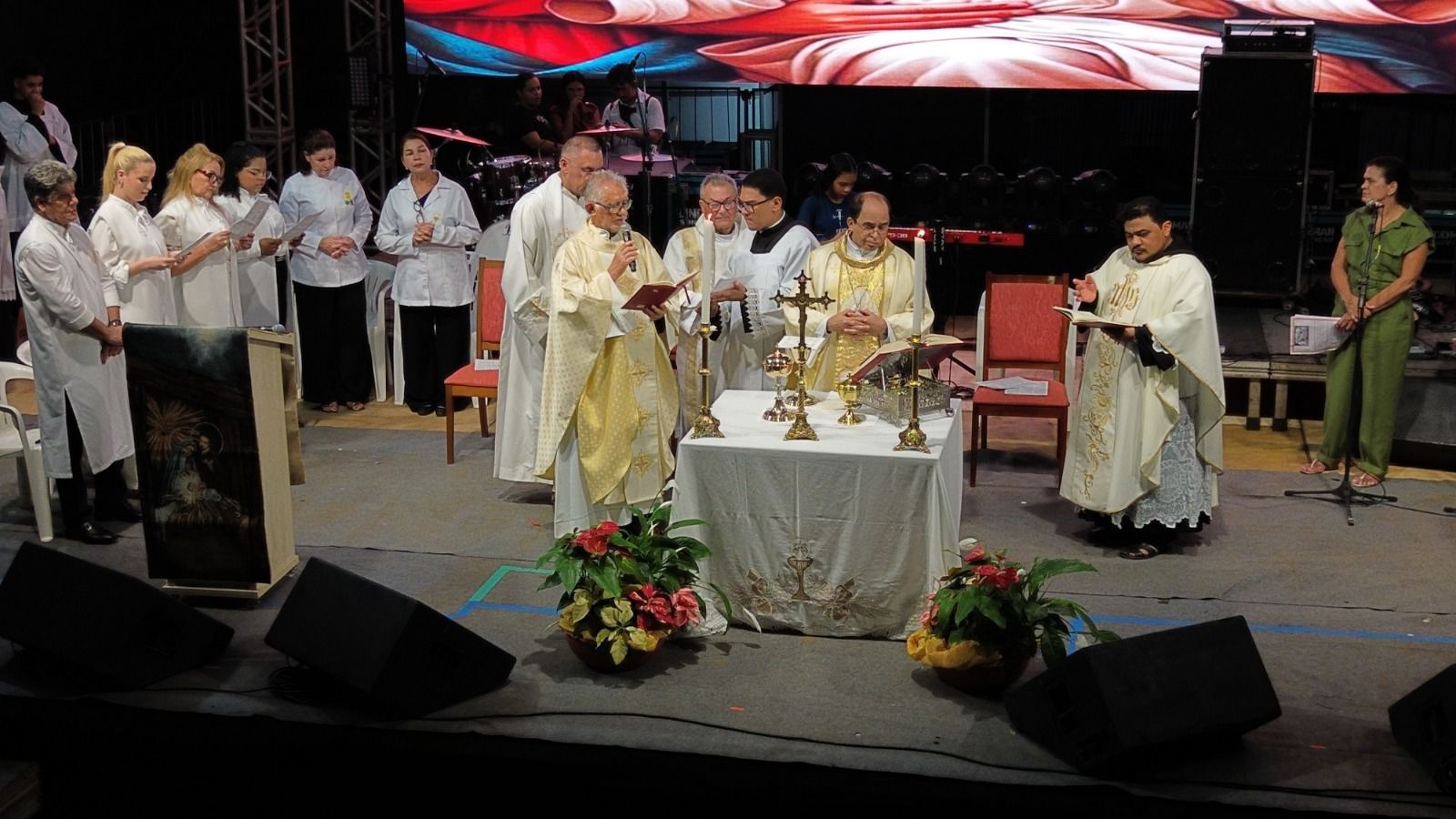 Noite Católica abre programação dos 106 anos de Porto Franco