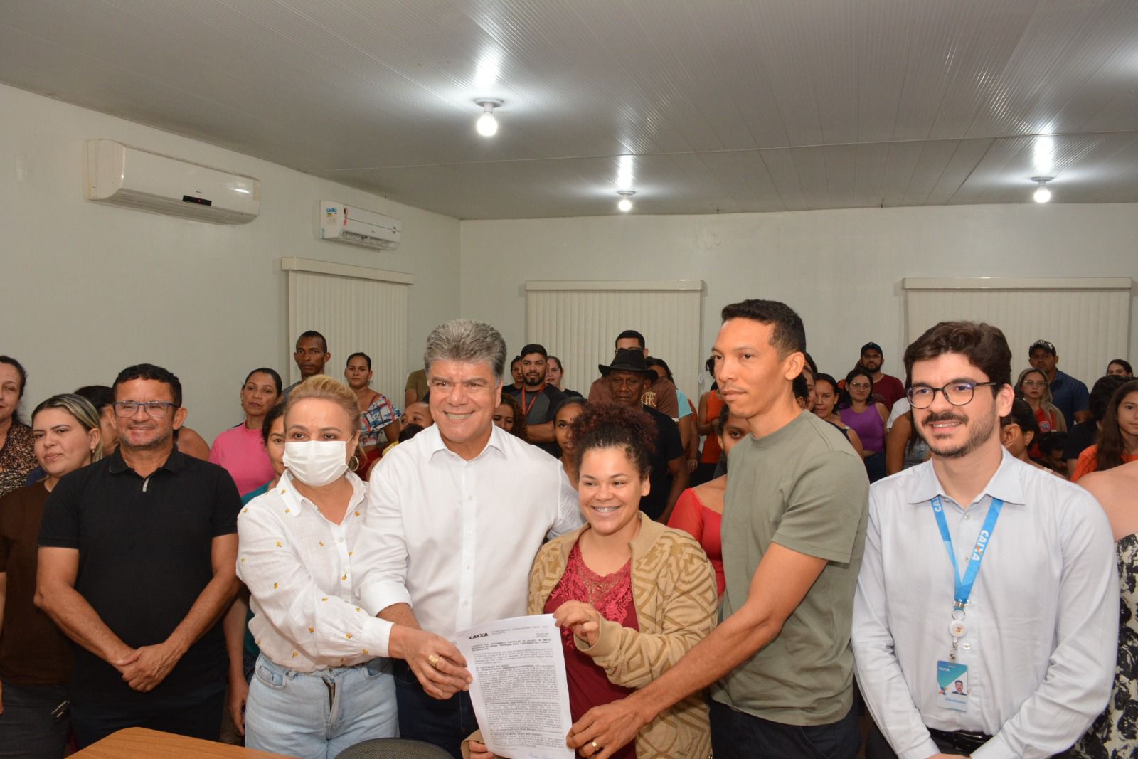 Ato de assinatura dos 50 primeiros contratos do Residencial Jardim Porto Franco I marca avanço...